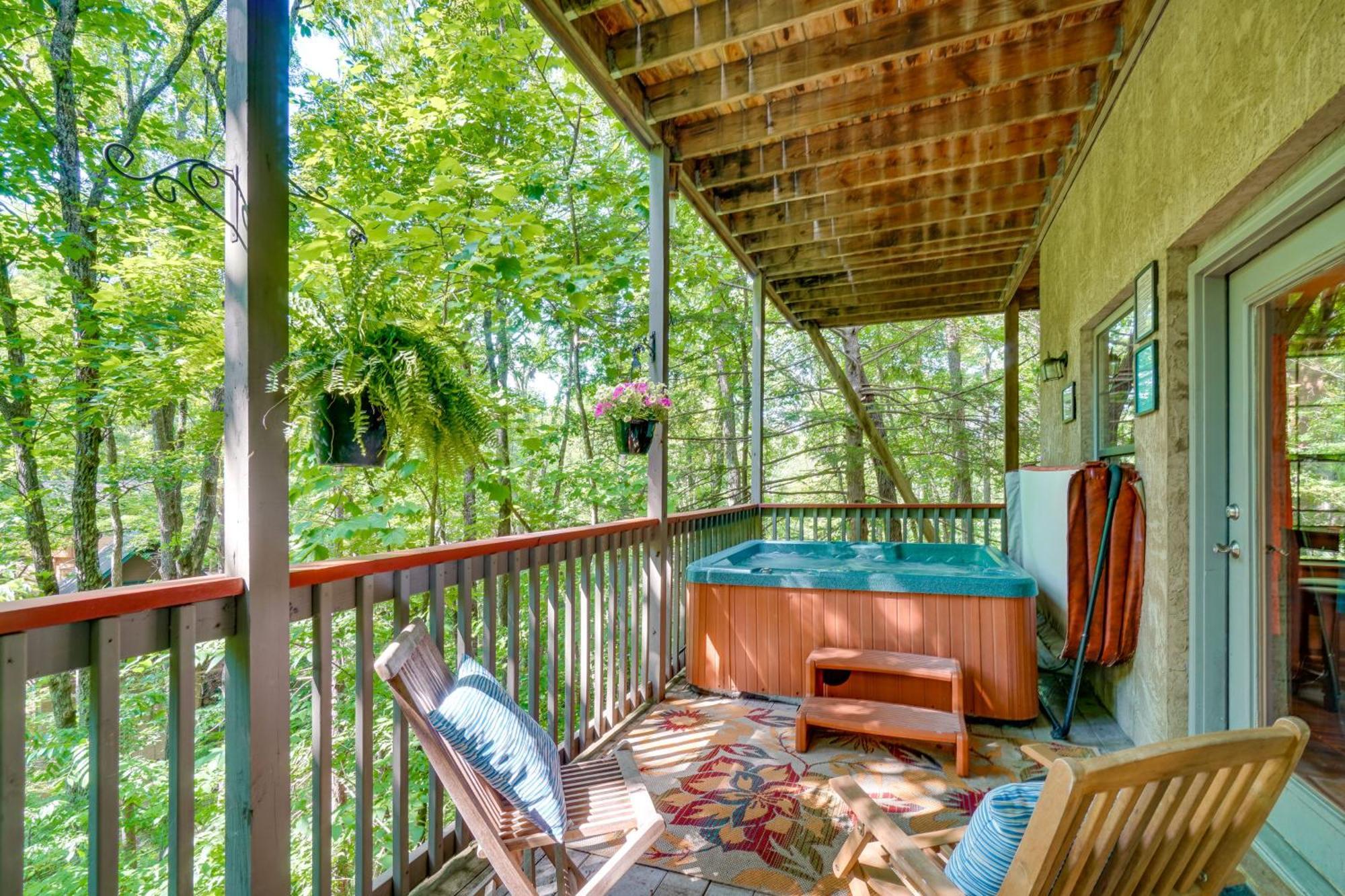 Smoky Mountain Cabin With Deck And Hot Tub! Pigeon Forge Exterior foto